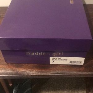 Madden Girl NIB never worn- black patent sz 7